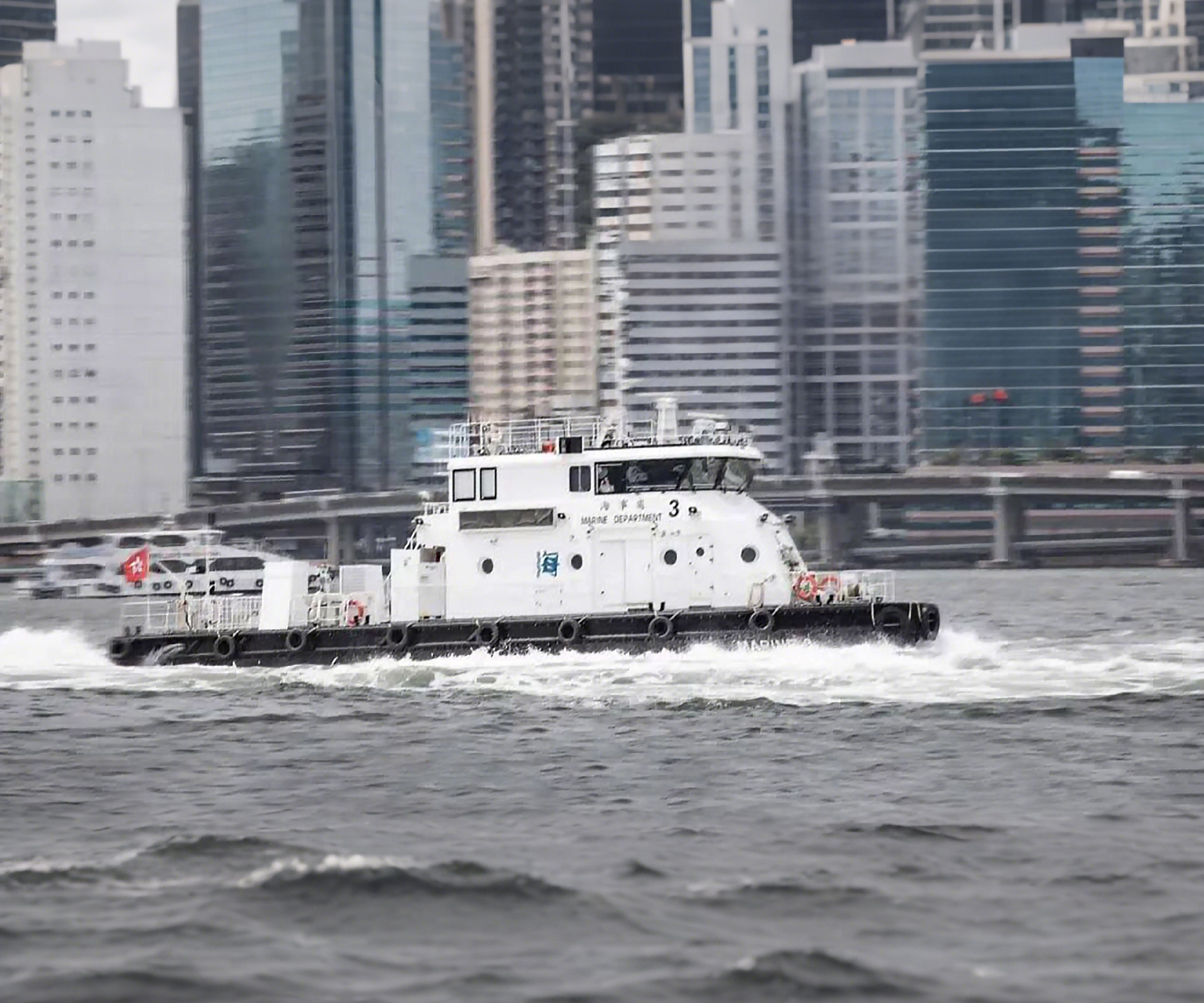 科技护航安全丨918博天堂科技混动巡逻艇亮相香港反恐演习